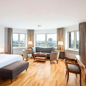 Lindner Frankfurt Main Plaza, Part Of Jdv By Hyatt Hotel Frankfurt am Main