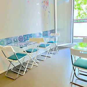 https://bnb-near-brandenburg-gate.find-berlin-hotels.com